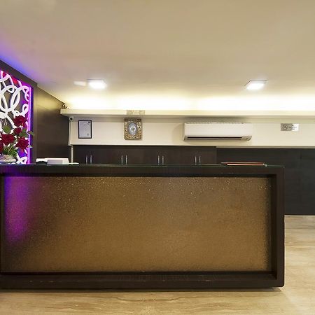 Alpina Hotels & Suites New Delhi Exterior foto