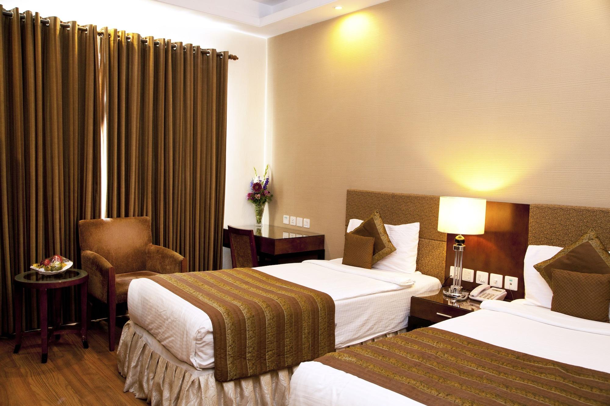 Alpina Hotels & Suites New Delhi Exterior foto