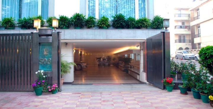 Alpina Hotels & Suites New Delhi Exterior foto
