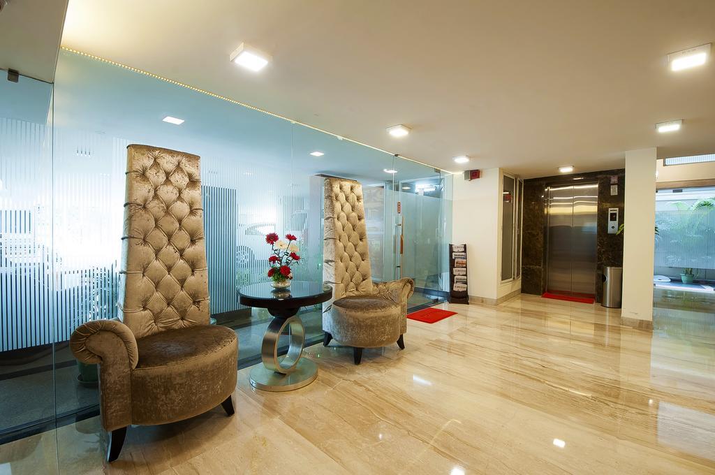 Alpina Hotels & Suites New Delhi Exterior foto