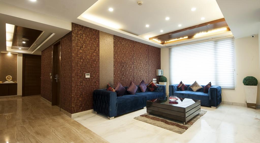 Alpina Hotels & Suites New Delhi Exterior foto