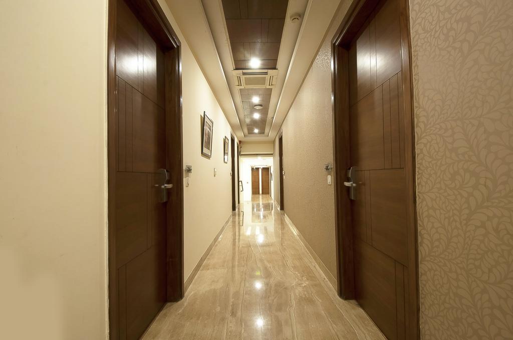Alpina Hotels & Suites New Delhi Exterior foto